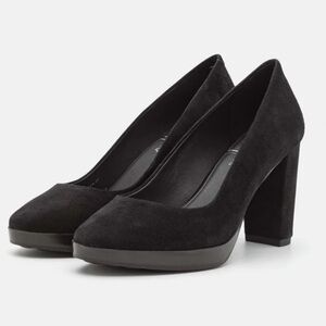 Geox
D WALK PLEASURE - Platform heels - black